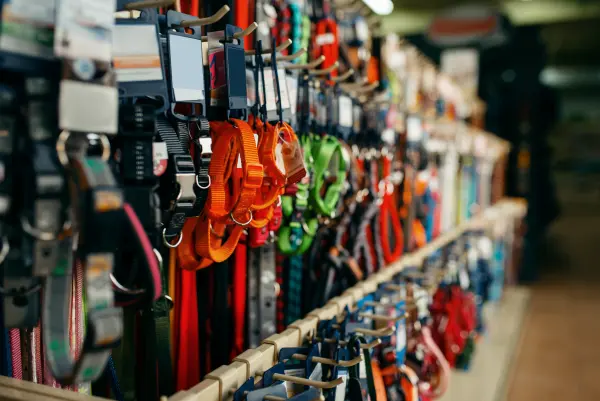 Lista de fornecedores de rações, brinquedos e acessórios para o mercado pet.